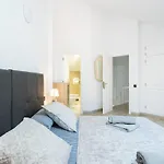 Appartement Moderne Mit Meerblick Und Pool By Interhome *